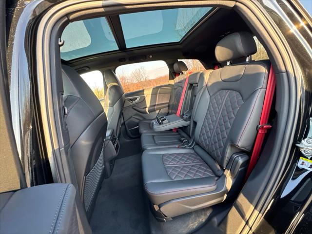 2026 Audi Q7 Prestige 55 TFSI quattro tiptronic