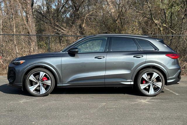 2025 Audi SQ5 Premium Plus TFSI quattro S tronic