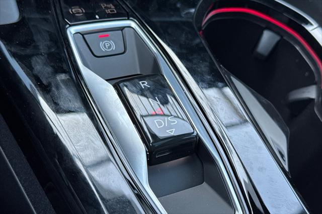 2025 Audi SQ5 Premium Plus TFSI quattro S tronic