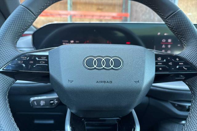 2025 Audi SQ5 Premium Plus TFSI quattro S tronic