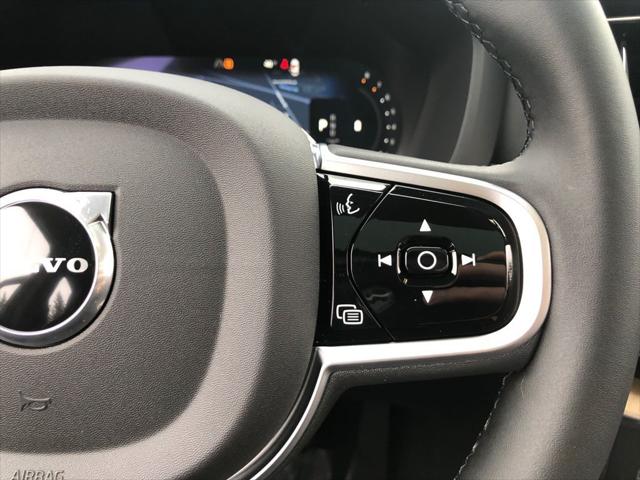 2026 Volvo XC60 B5 Core