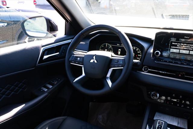 2025 Mitsubishi Outlander PHEV SEL BLACK EDITION S-AWC