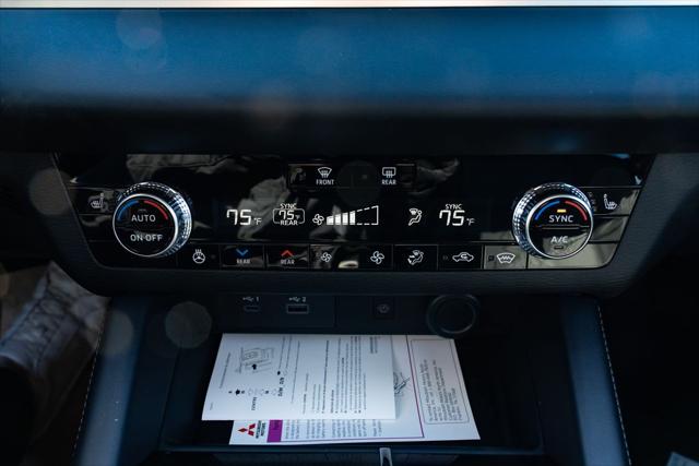 2025 Mitsubishi Outlander PHEV SEL BLACK EDITION S-AWC