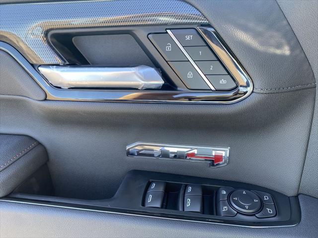 2026 GMC Sierra 1500 Crew Cab, Short Bed, AT4, 4WD
