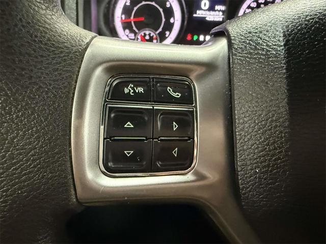 2024 Ram 1500 Classic Warlock Crew Cab 4x4 5'7" Box