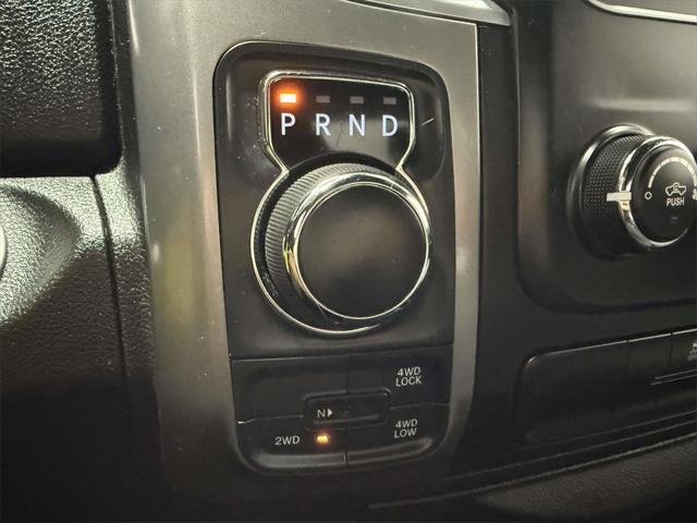 2024 Ram 1500 Classic Warlock Crew Cab 4x4 5'7" Box