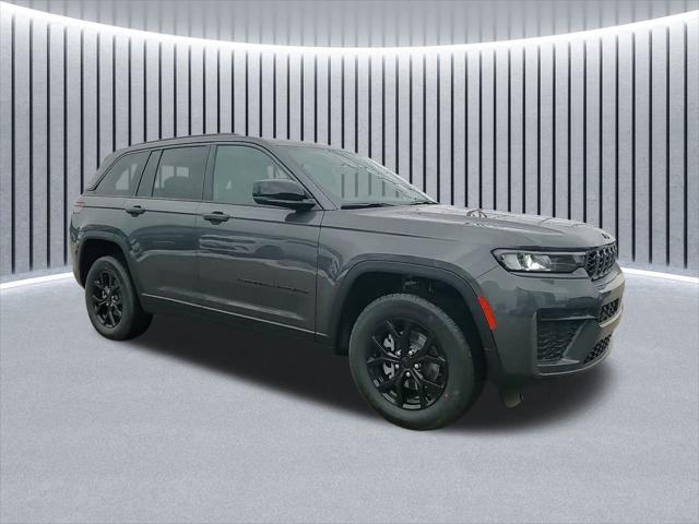 2026 Jeep Grand Cherokee GRAND CHEROKEE LAREDO ALTITUDE 4X4