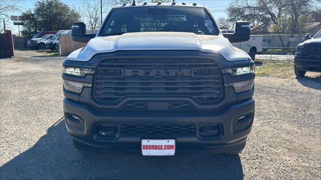 2026 RAM Ram 3500 Chassis Cab RAM 3500 TRADESMAN CHASSIS REGULAR CAB 4X4 60 CA 2026 RAM Ram 3500 Chassis Cab RAM 3500 TRADESMAN CHASSIS REGULAR CAB 4X4 60 CA