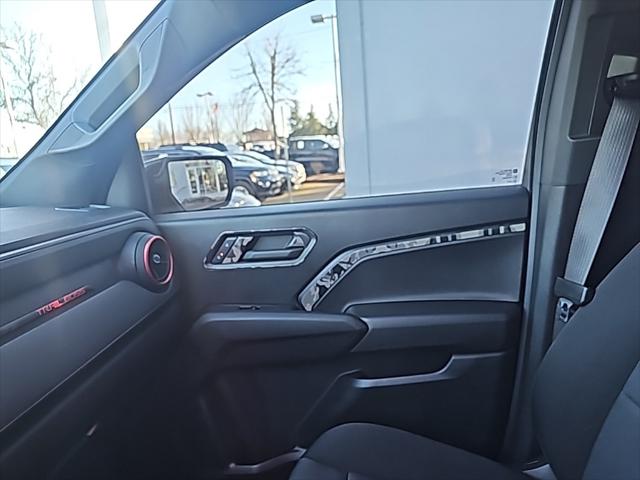 2023 Chevrolet Colorado 4WD Crew Cab Short Box Trail Boss