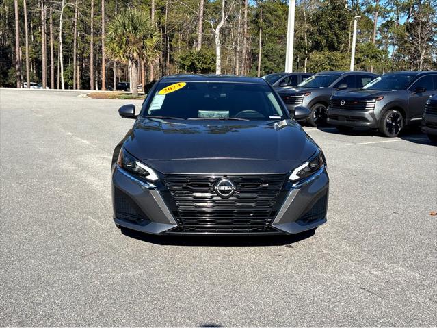 2024 Nissan Altima SL FWD