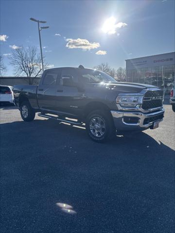 2024 RAM 2500 Big Horn Crew Cab 4x4 64 Box 2024 RAM 2500 Big Horn Crew Cab 4x4 64 Box