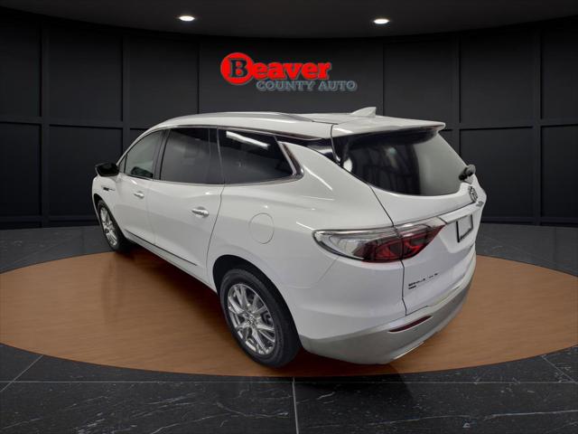 2024 Buick Enclave Essence AWD 2024 Buick Enclave Essence AWD