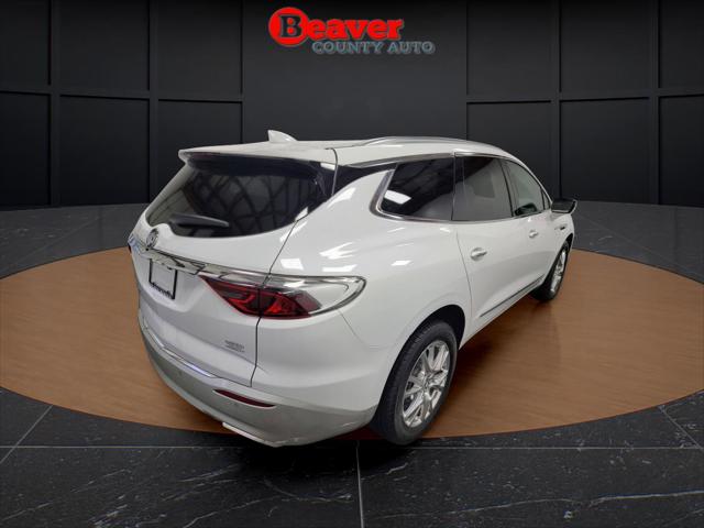 2024 Buick Enclave Essence AWD 2024 Buick Enclave Essence AWD