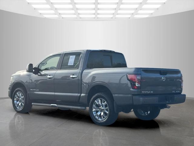 2021 Nissan TITAN Crew Cab SL 4x4