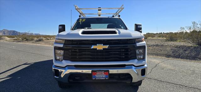 2025 Chevrolet Silverado 2500HD 4WD Crew Cab Long Bed Work Truck
