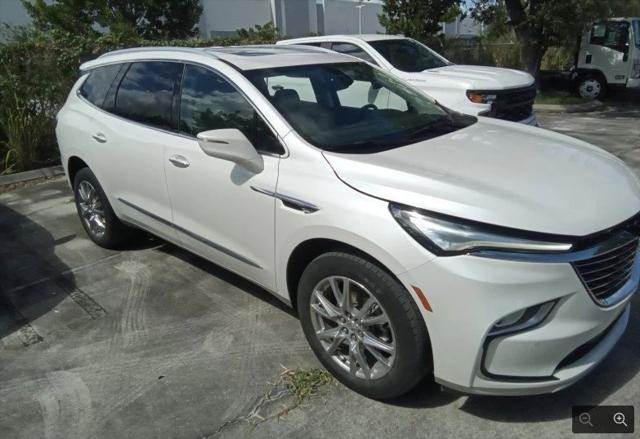 2023 Buick Enclave Essence FWD