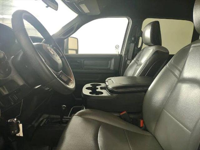 2023 RAM 2500 Tradesman Crew Cab 4x4 64 Box