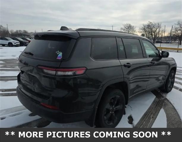 2023 Jeep Grand Cherokee L Limited 4x4