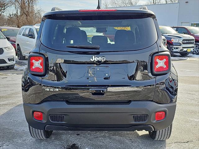 2023 Jeep Renegade Latitude 4x4