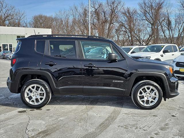2023 Jeep Renegade Latitude 4x4