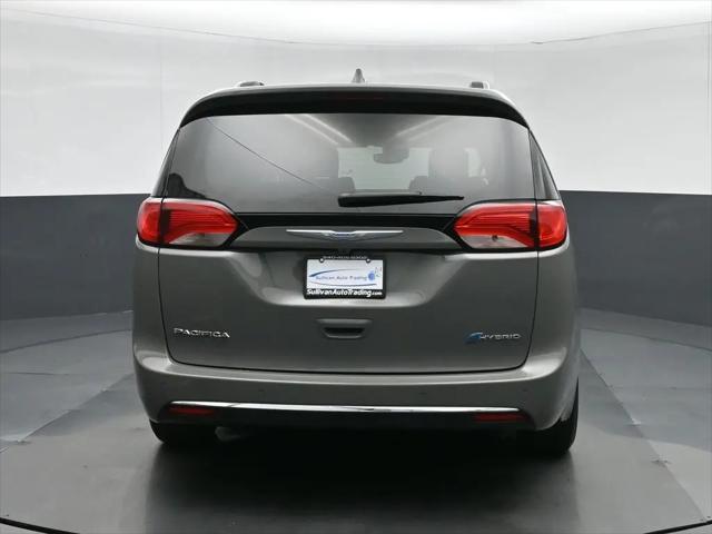 2020 Chrysler Pacifica Hybrid Limited