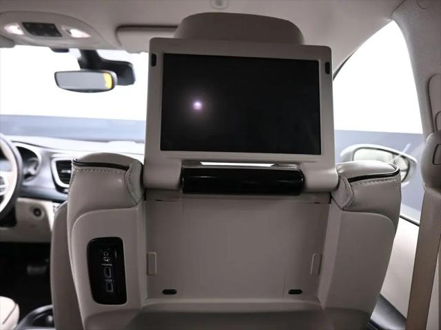 2020 Chrysler Pacifica Hybrid Limited