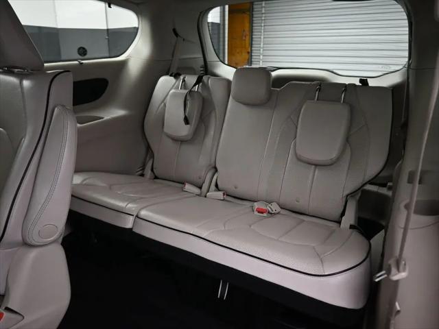 2020 Chrysler Pacifica Hybrid Limited