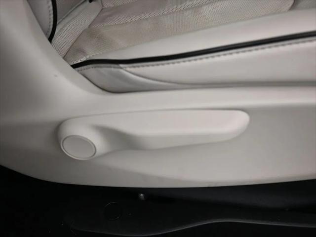 2020 Chrysler Pacifica Hybrid Limited