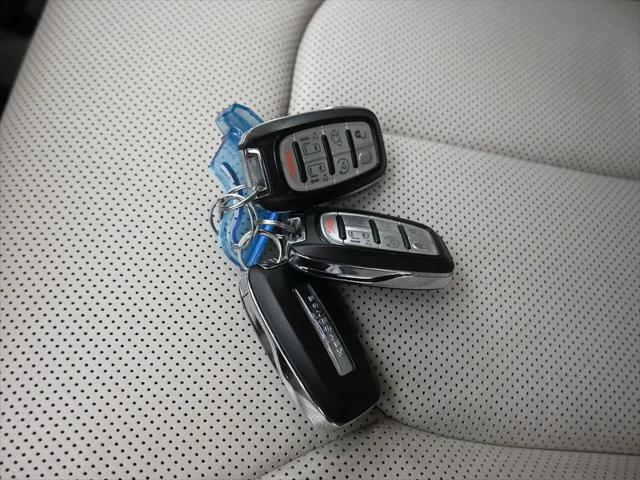 2020 Chrysler Pacifica Hybrid Limited