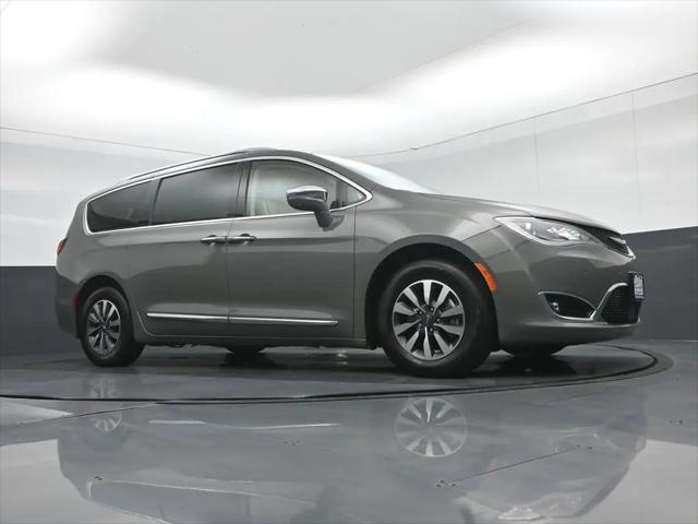 2020 Chrysler Pacifica Hybrid Limited