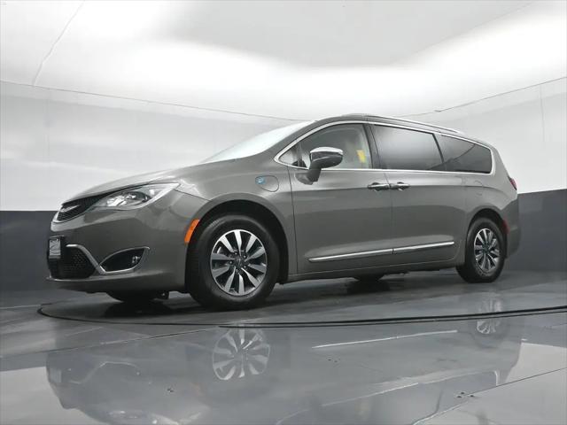 2020 Chrysler Pacifica Hybrid Limited