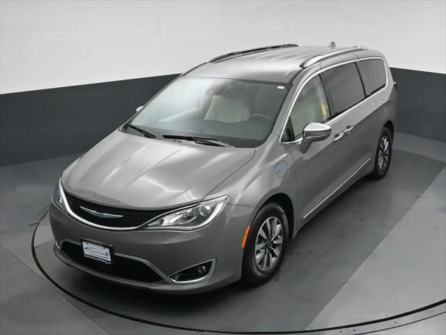 2020 Chrysler Pacifica Hybrid Limited