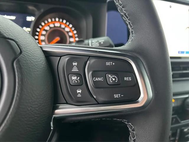 2026 Jeep Wrangler 4-Door Sahara 4x4