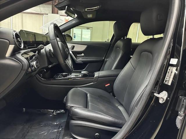 2020 Mercedes-Benz A 220 A 220