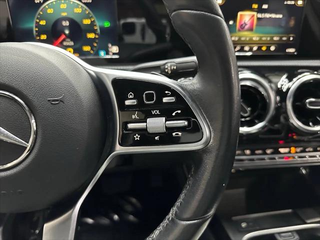2020 Mercedes-Benz A 220 A 220