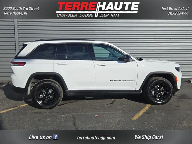 2026 Jeep Grand Cherokee Altitude 4x4