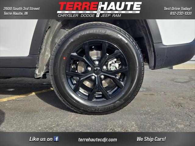 2026 Jeep Grand Cherokee Altitude 4x4