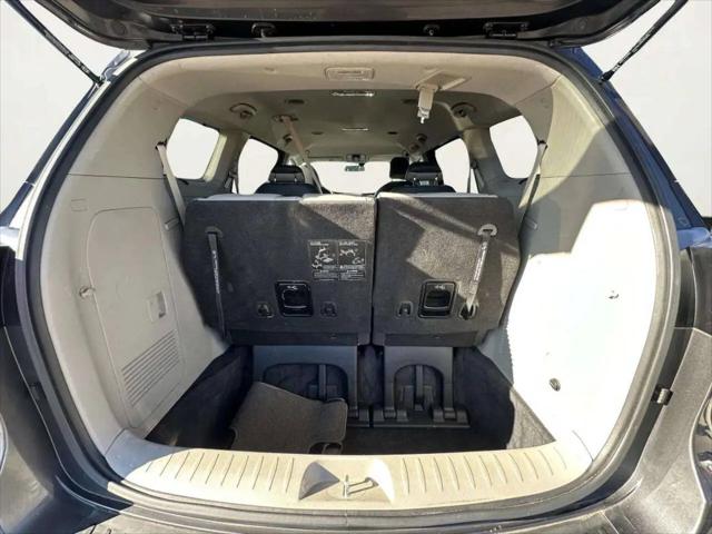 2017 Kia Sedona LX