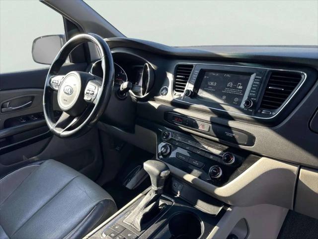 2017 Kia Sedona LX