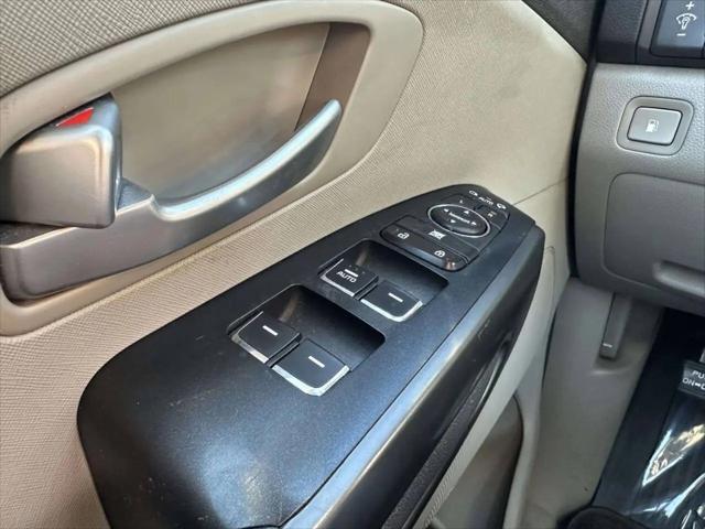 2017 Kia Sedona LX