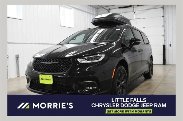 2026 Chrysler Pacifica Select AWD for sale in Little Falls, MN