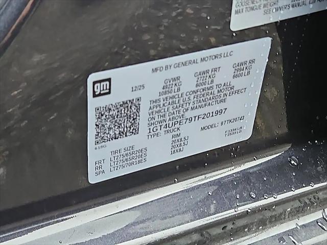 2026 GMC Sierra 2500HD Crew Cab, Standard Bed, AT4, 4WD
