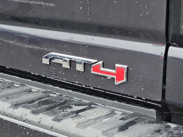 2026 GMC Sierra 2500HD Crew Cab, Standard Bed, AT4, 4WD