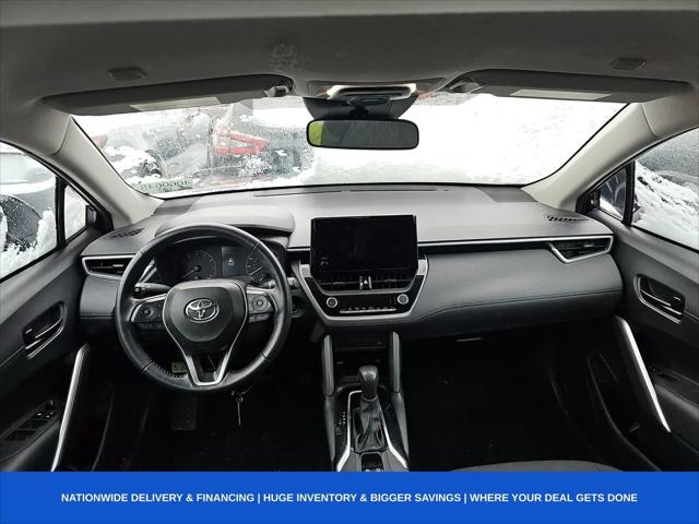 2024 Toyota Corolla Cross LE