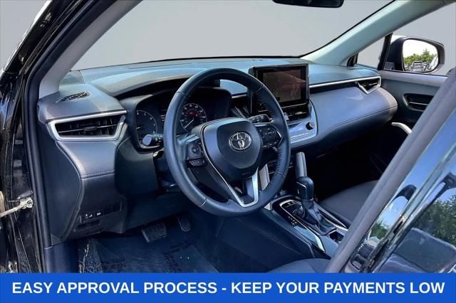 2024 Toyota Corolla Cross LE