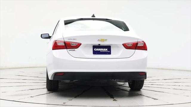 2022 Chevrolet Malibu FWD 1FL