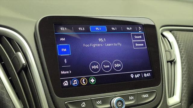 2022 Chevrolet Malibu FWD 1FL