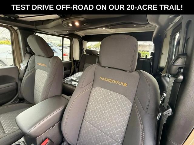 2026 Jeep Gladiator Sport