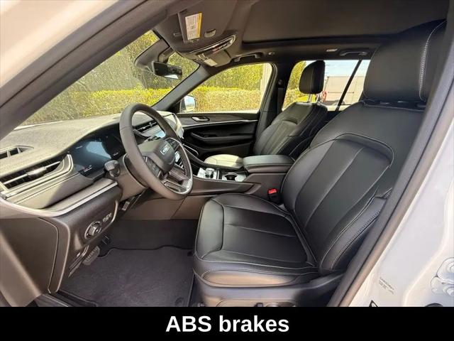 2026 Jeep Grand Cherokee Limited 4x2