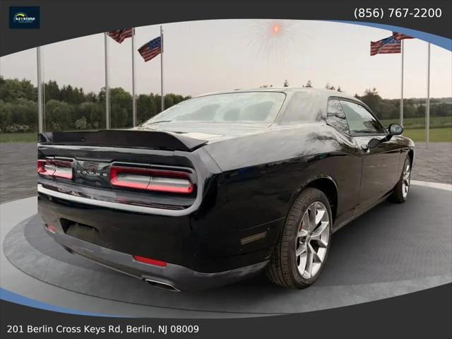 2015 Dodge Challenger SXT